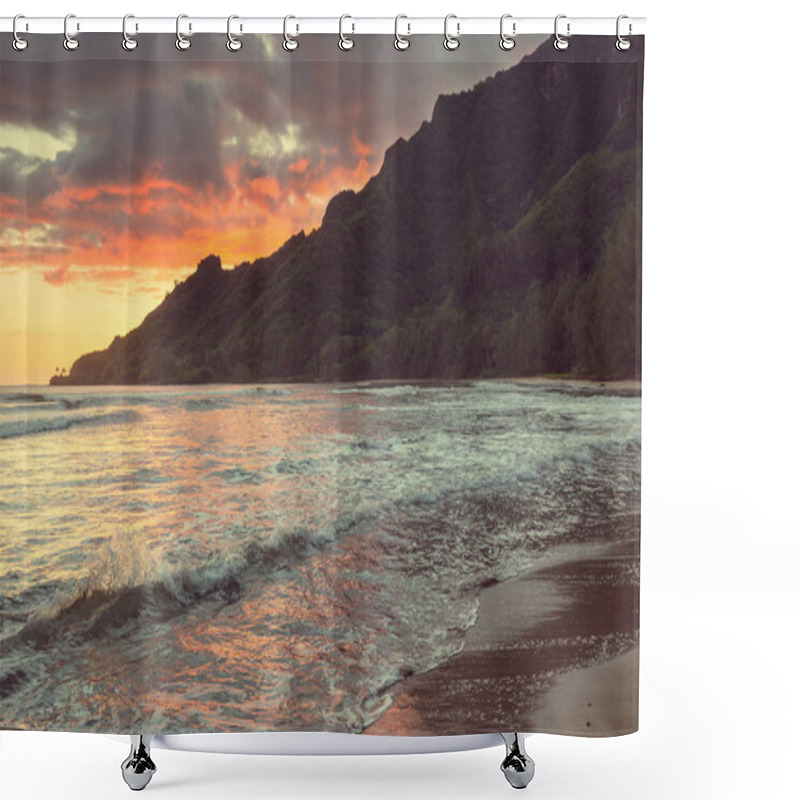 Personality  Amazing Hawaiian Beach Scenic View  Shower Curtains