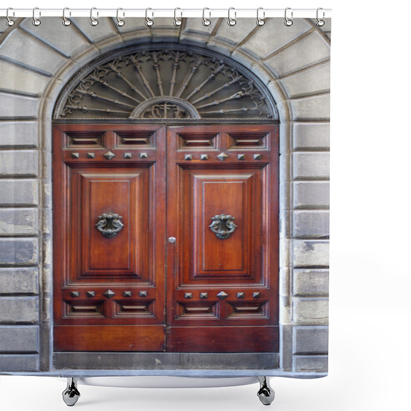 Personality  Ancient Wooden Door Of Historic Building Shower Curtains