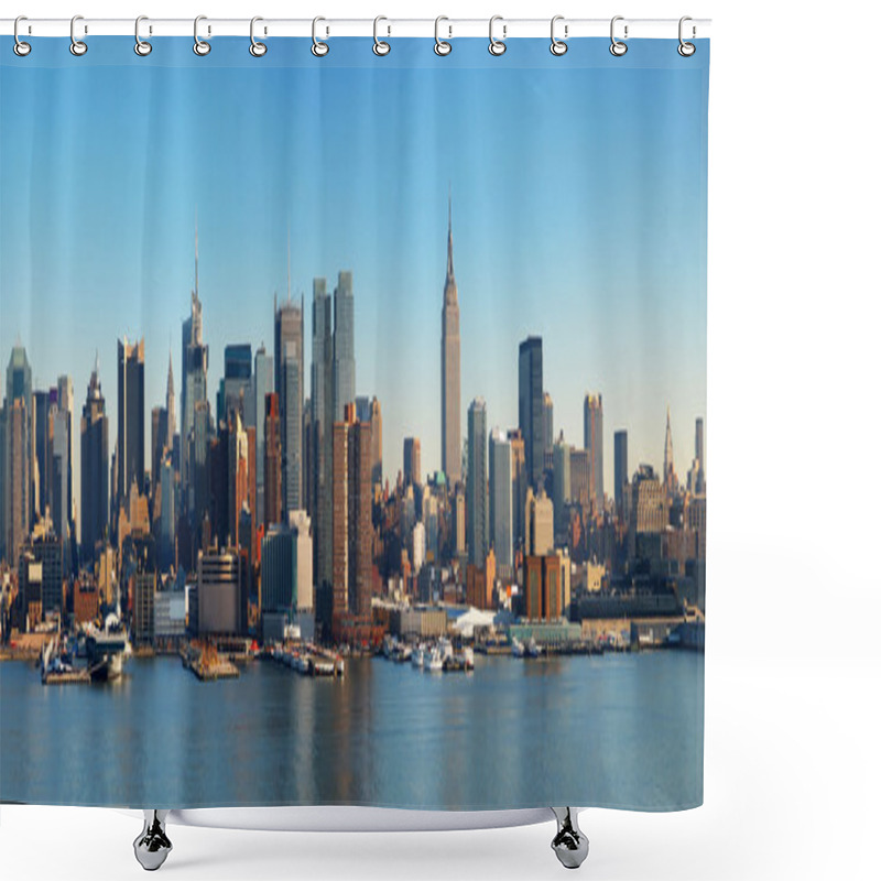 Personality  NEW YORK CITY Shower Curtains