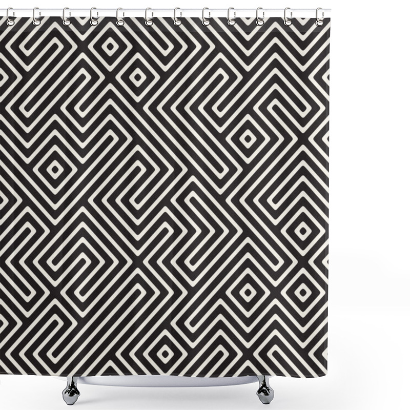 Personality  Vector Seamless Black And White Maze Stripes Irregular Geometric Pattern Shower Curtains