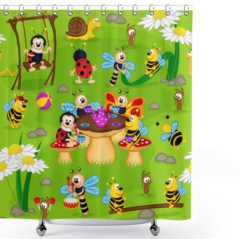 Personality  Seamless Pattern With Insect  Shower Curtains