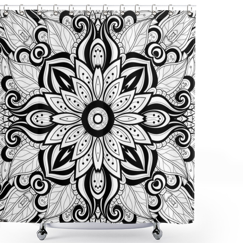 Personality  Abstract Black And White Tribal Pattern Shower Curtains