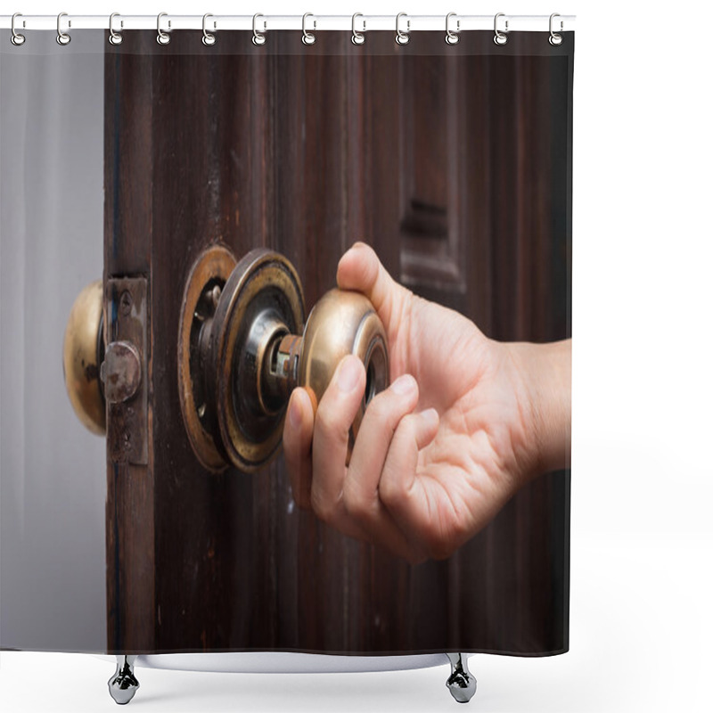 Personality  Broken Door Knob Shower Curtains