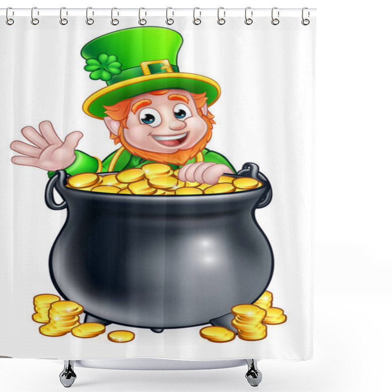 Personality  St Patricks Day Leprechaun And Pot Of Gold Shower Curtains