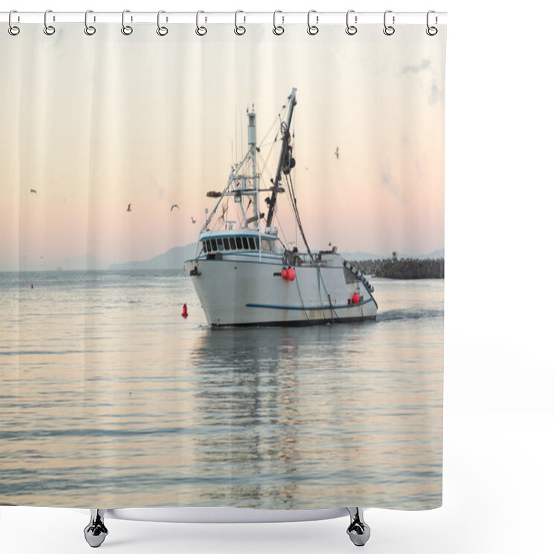 Personality  Fishing Boat Entering Ventura Harbor Dawn Shower Curtains