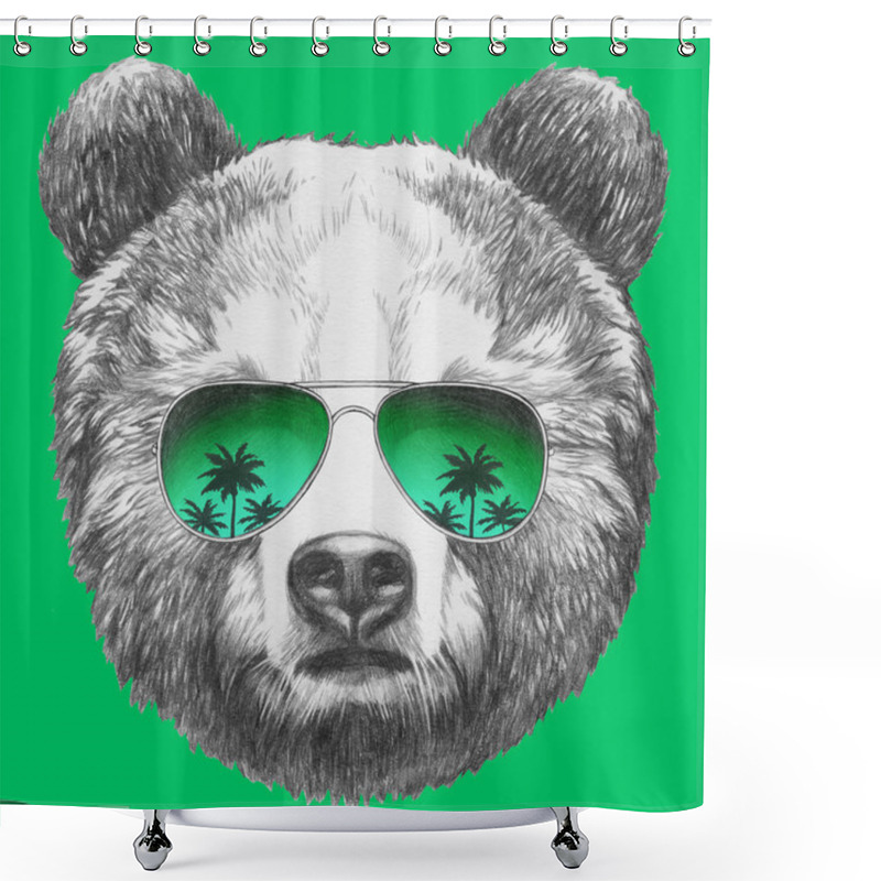 Personality  Bear With Mirror Sunglasses Shower Curtains