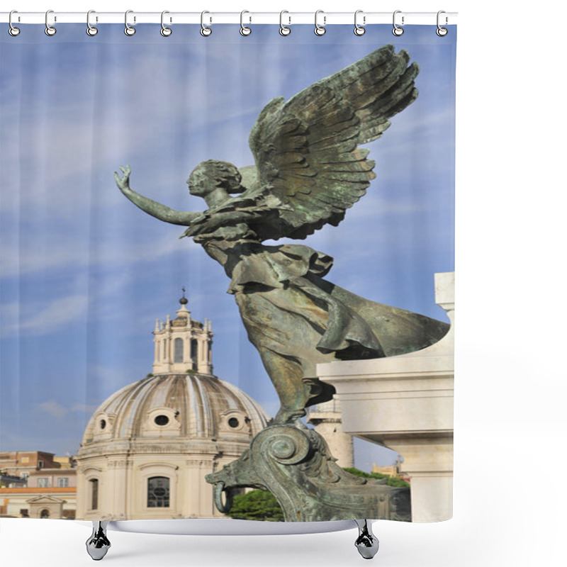 Personality  Victorian Monument Shower Curtains