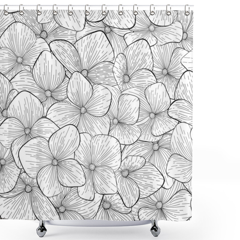 Personality  Seamless Pattern With Monochrome, Black And White Flowers Shower Curtains