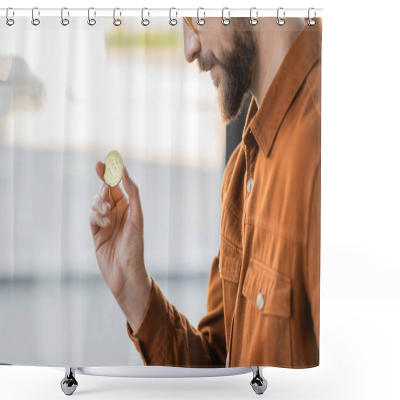 Personality  KYIV, UKRAINE - OCTOBER 18, 2022: Partial View Of Bearded And Successful Businessman In Stylish Shirt Holding Golden Bitcoin On Blurred Background In Office Shower Curtains