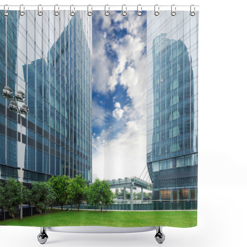 Personality  City Park With Modern Building Shower Curtains