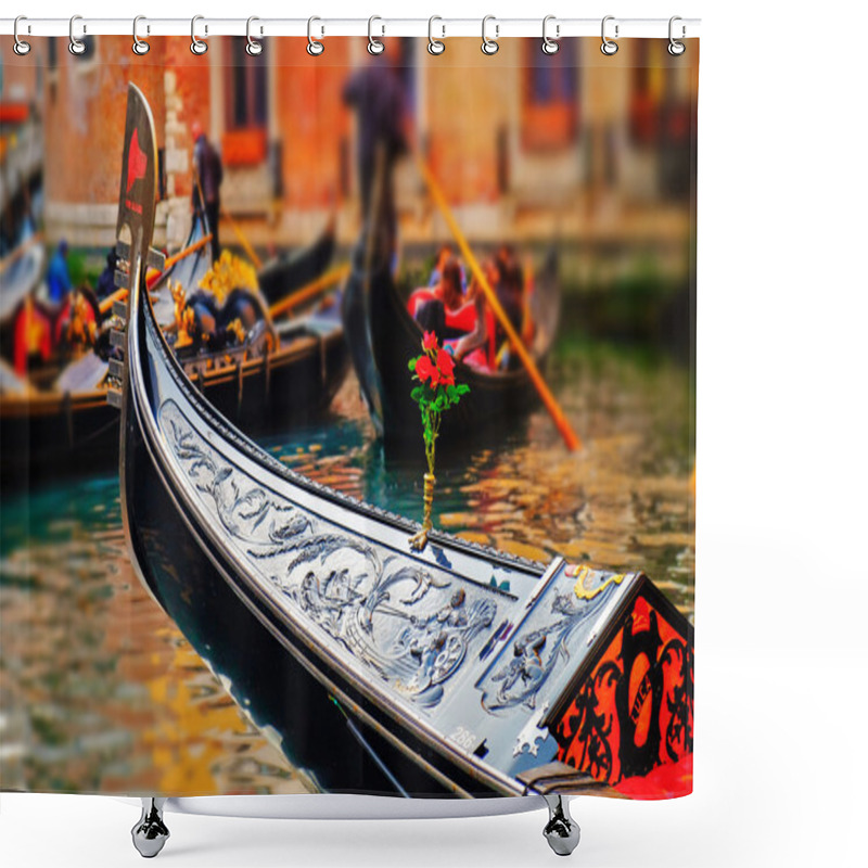 Personality  Venice Gondola Closeup Shower Curtains