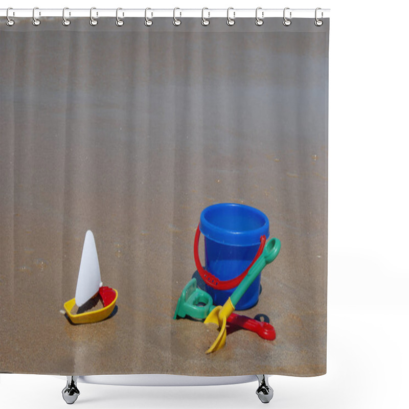 Personality  Toys For Sandbox And Shovel Rake Shower Curtains