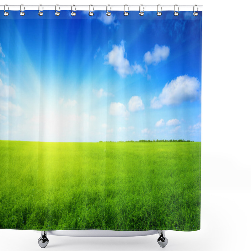 Personality  Summer Grass And Blue Sky Shower Curtains