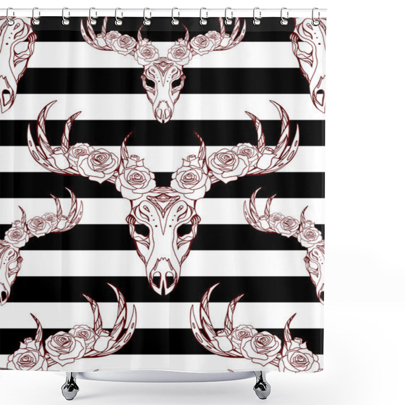 Personality  Seamless Texture With Deer Skulls Shower Curtains