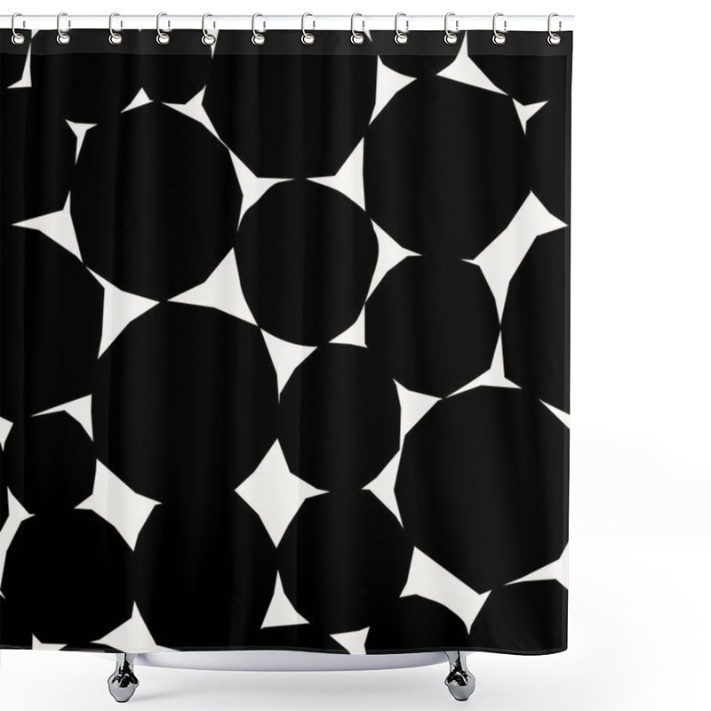 Personality  Seamless Pattern With Abstract Geometric Shapes In Black And White Shower Curtains