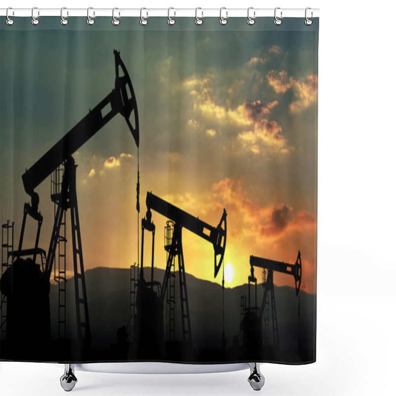 Personality  Oil Extraction Shower Curtains