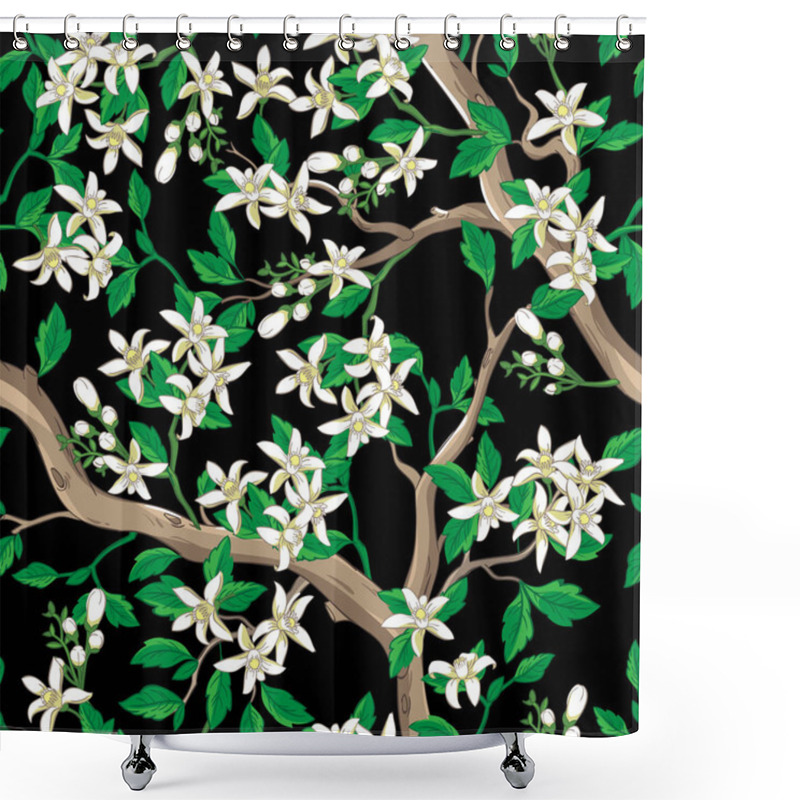 Personality  Floral Seamless Pattern With White Flowers. Shower Curtains