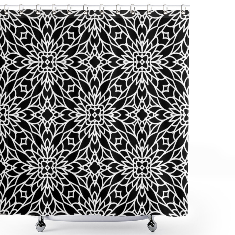 Personality  Black And White Lace Texture, Seamless Pattern Shower Curtains