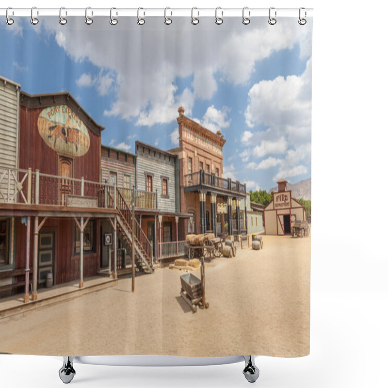 Personality  Far West Shower Curtains