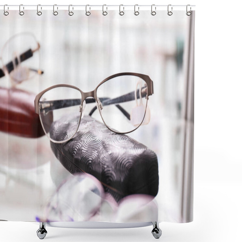 Personality  Shelf With Glasses And Spectacle-case  Shower Curtains