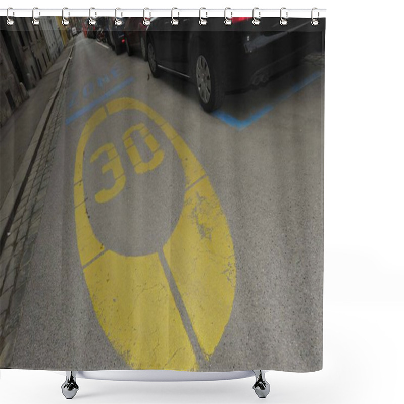 Personality  30 Kilometers Per Hour Speed Limit Traffic Sign On The Road Shower Curtains