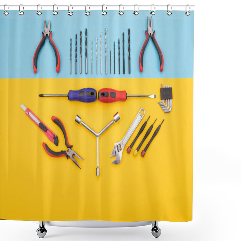 Personality  Different Construction Kit Are Hanging On Background Shower Curtains