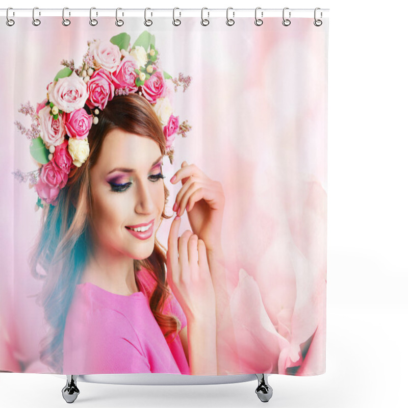 Personality  Woman Wearing Floral Headband Shower Curtains