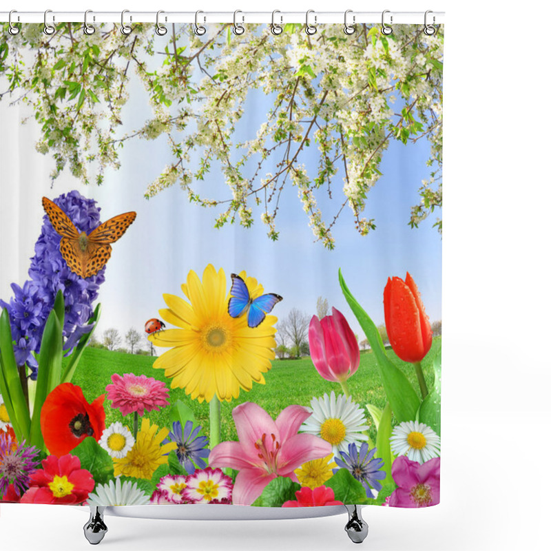 Personality  Floral Background Shower Curtains