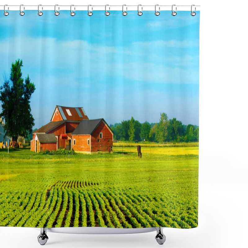 Personality  Farm Building Shower Curtains