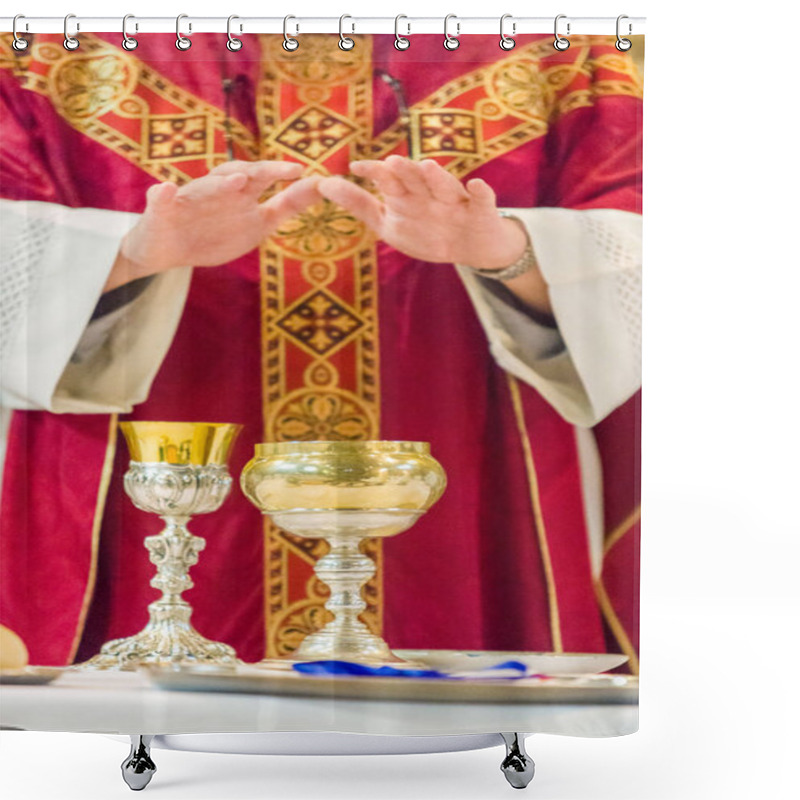 Personality  Communion Rite In The Catholic Mass Shower Curtains