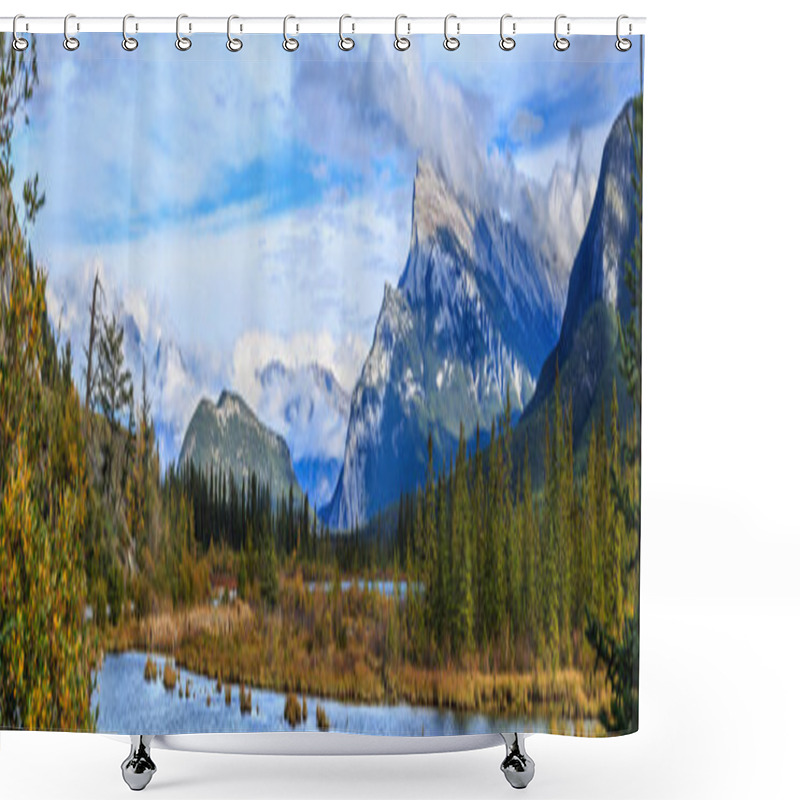 Personality  Nature Canada Shower Curtains