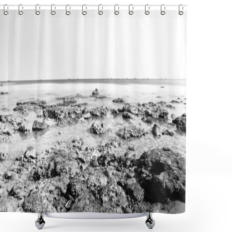 Personality  Minimalist Black And White Ocean View. The Silent Sea. Shower Curtains