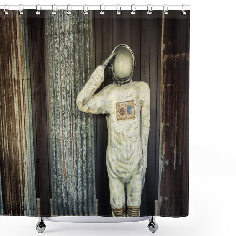 Personality  Retro Robot Astronaut Shower Curtains