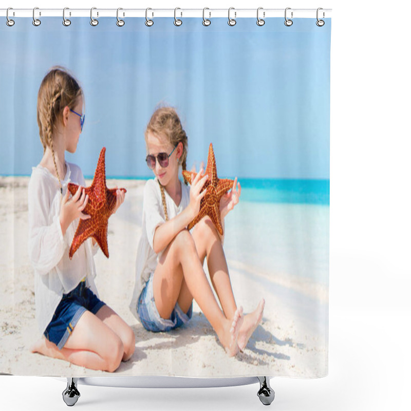 Personality  Adorable Little Girls With Starfishes On White Empty Beach Shower Curtains