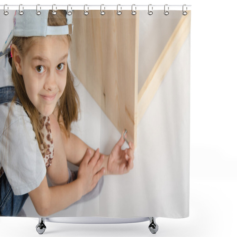 Personality  Girl In Overalls Collector Furniture Screw Spins Shower Curtains