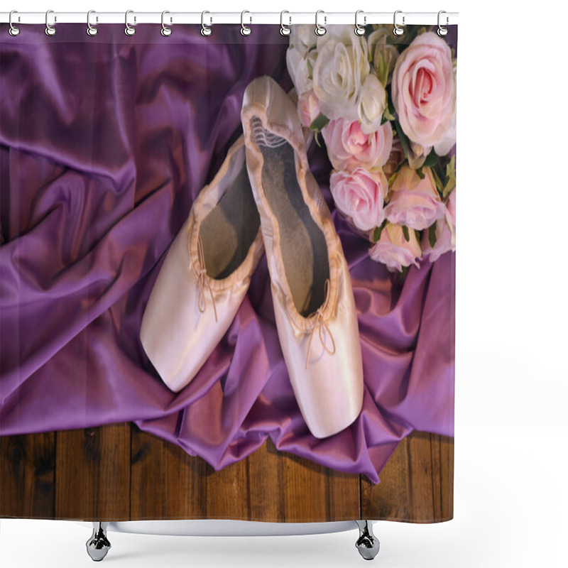 Personality  Ballet Pointe Shoes On Wooden Background Shower Curtains