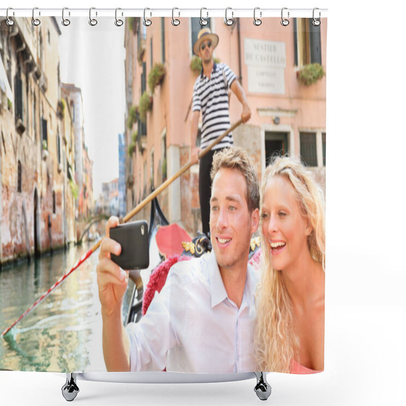 Personality  Travel Couple In Venice On Gondole Ride Shower Curtains