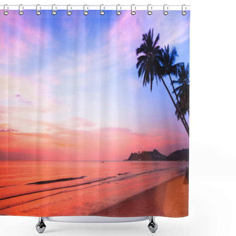 Personality  Sunset On The Ocean Shower Curtains