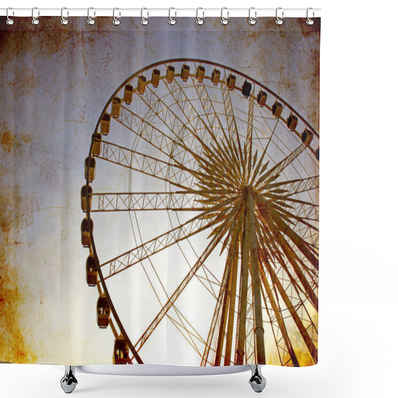 Personality  Ferris Wheel Shower Curtains