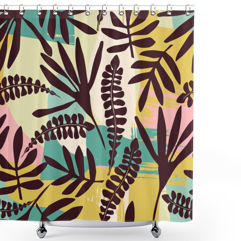 Personality  Abstract Floral Seamless Pattern With Trendy Hand Drawn Textures. Shower Curtains