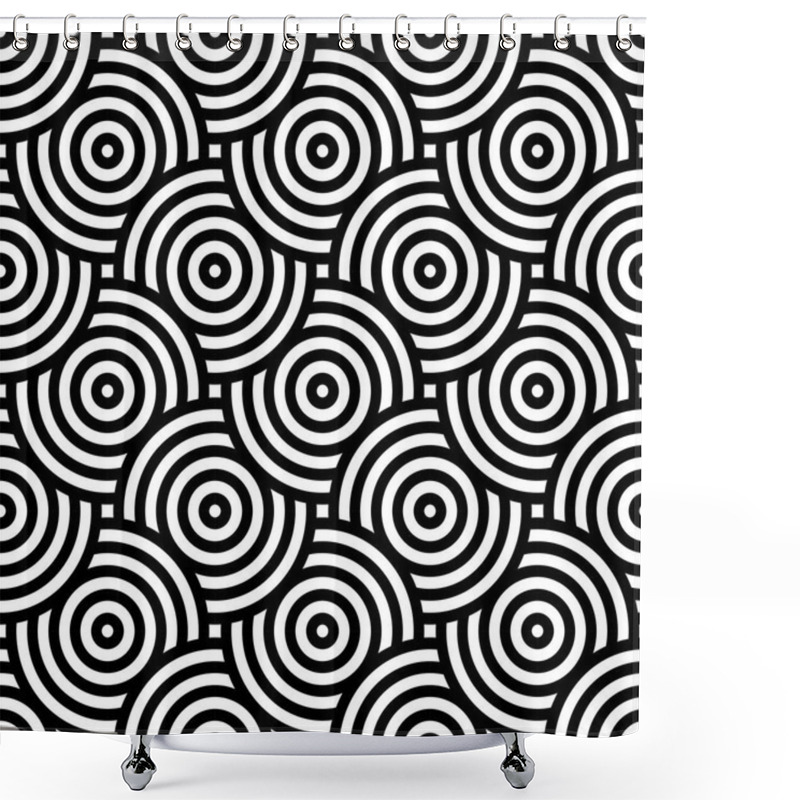 Personality  Black And White Intersecting Repeating Circles Pattern. Japanese Style Circles Seamless Background. Modern Spiral Abstract Geometric Wavy Pattern, Overlap Circle. African Print Fabric Tribal Motif Shower Curtains