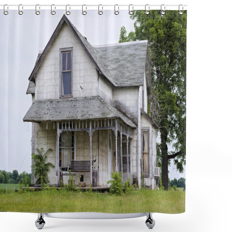 Personality  Old House With Swing Shower Curtains