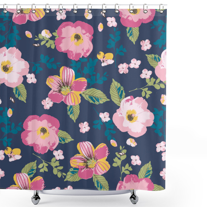 Personality  Summertime Floral Seamless Pattern Shower Curtains