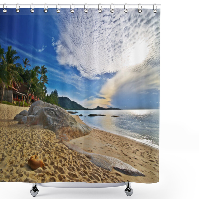 Personality  Sunrise Beach Shower Curtains