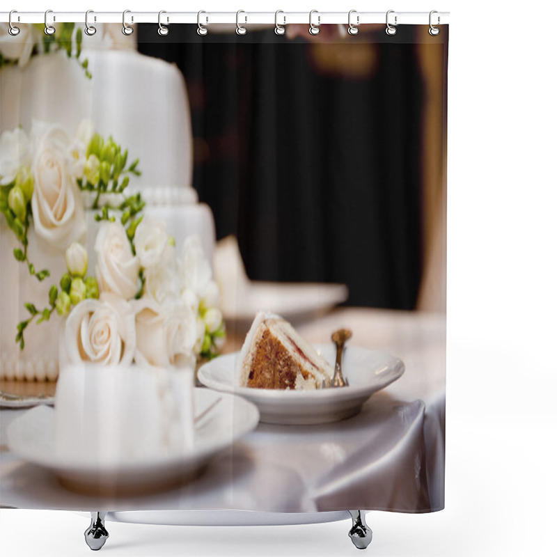 Personality  Wedding Cake Shower Curtains