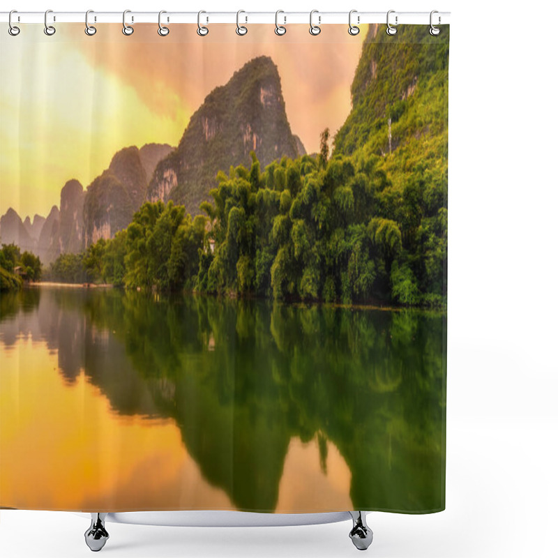 Personality  The Beautiful Landscape And Natural Landscape Of Guilin Shower Curtains