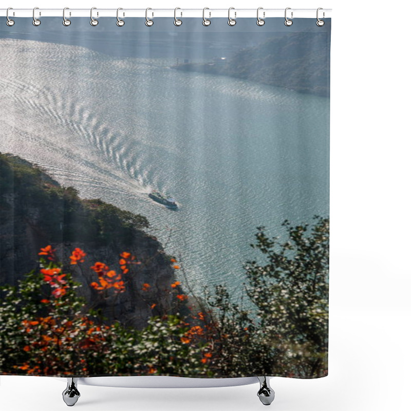 Personality  Yangtze River Three Gorges Wu Gorge Shower Curtains