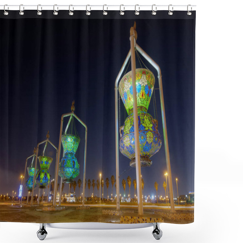 Personality  Jeddah Landmark, Islamic Design Monument Antique Lights Sculptur Shower Curtains