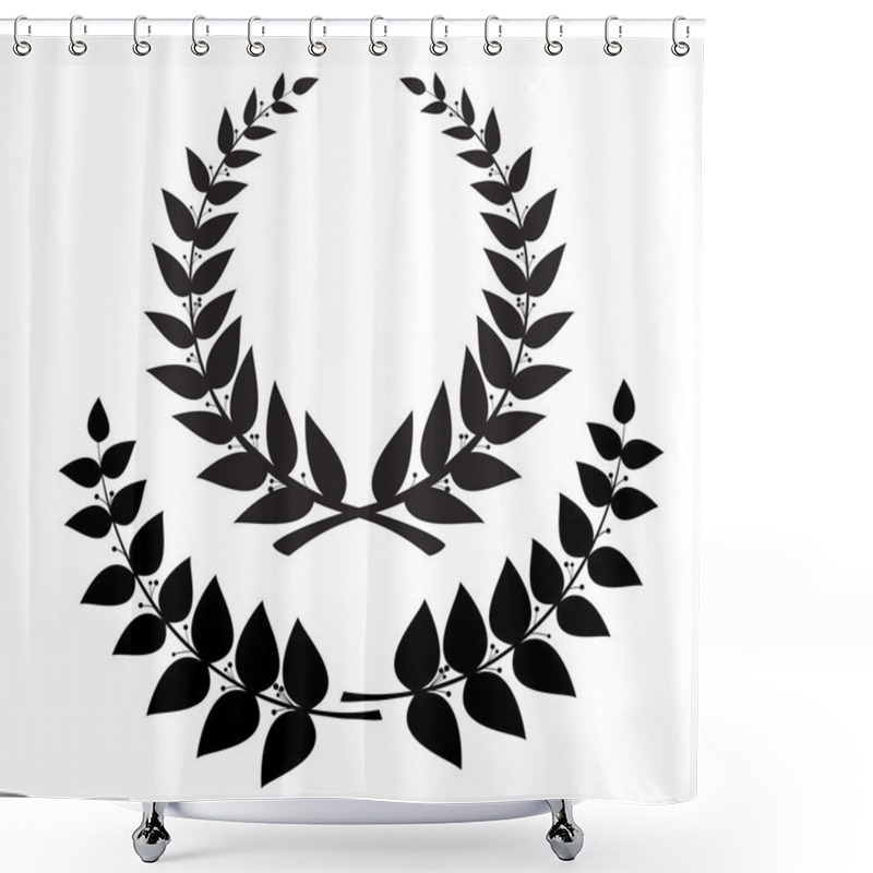 Personality  Wreath And Branch Shower Curtains