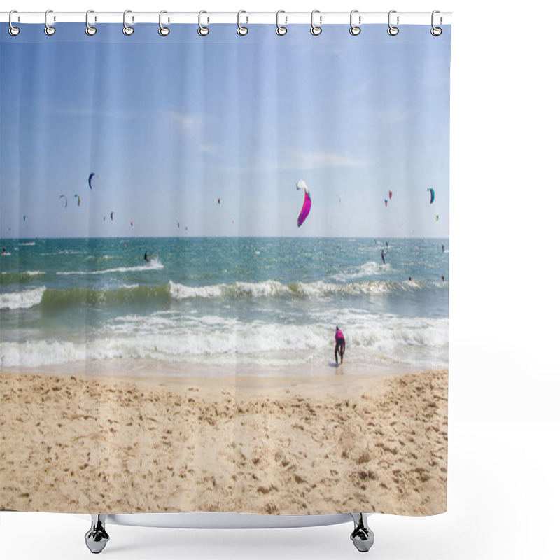 Personality  Paragliders Shower Curtains